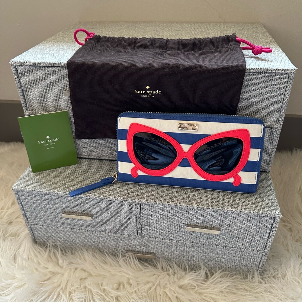 “Kate Spade” Make A Splash Neda Sunglasses Zip Wallet